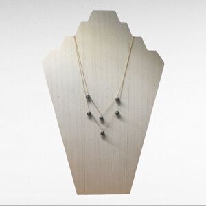 31 Bits NWT Sandy Strands Necklace